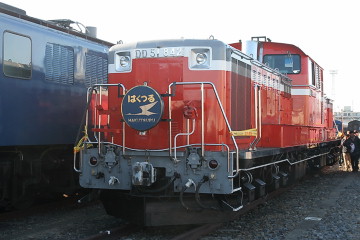 DD51 842