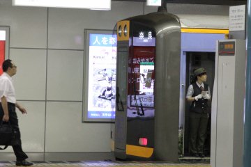 近鉄難波駅にて