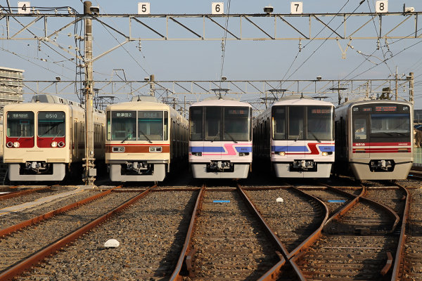 新京成車勢揃い